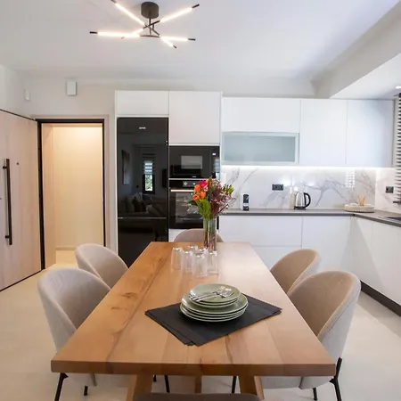 Pomaria Boutique Residences *