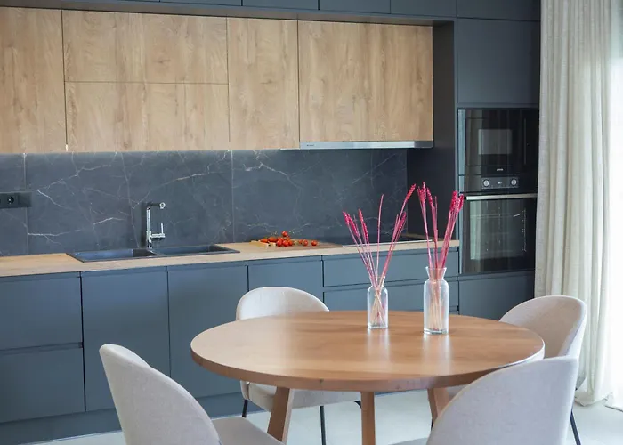 Pomaria Boutique Residences